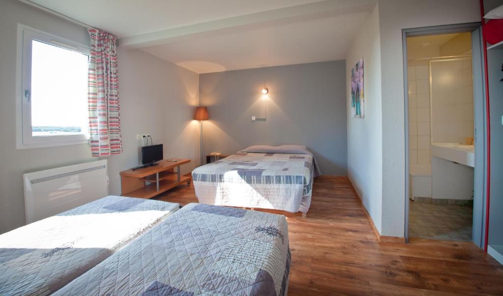 La Grange De Marie Hotel Nitry Ruang foto