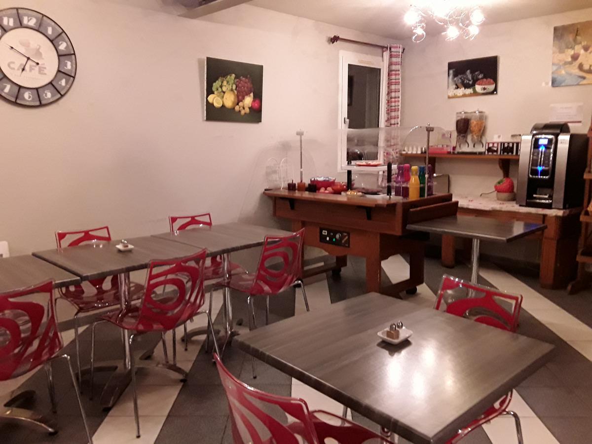 La Grange De Marie Hotel Nitry Bagian luar foto